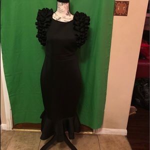 Black Ruffle dress!